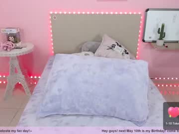 free nude cam girl little_effy18 image #1693187