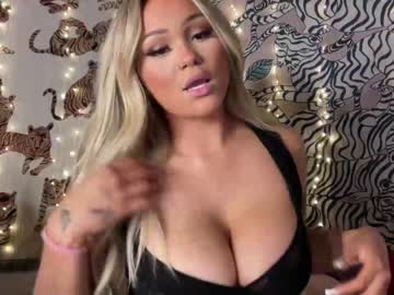 free nude cam girl ari_02 image #5730808
