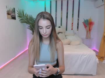 free nude cam girl amelia__williams image #347512