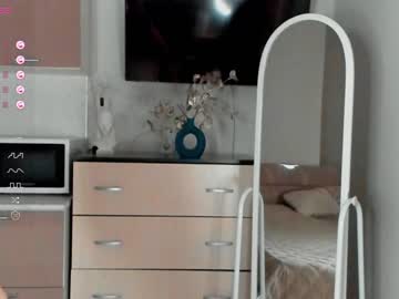free nude cam girl mariemelons image #6065063