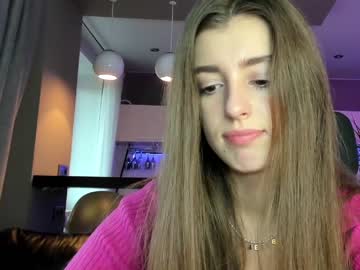 free nude cam girl coy_amina_ image #2793608
