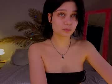 free nude cam girl melan1e_ image #7002247