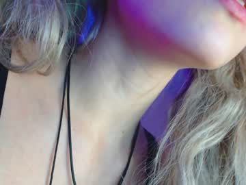 free nude cam girl holymollylight image #56211