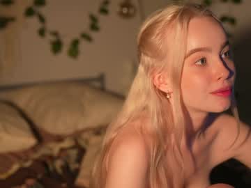 free nude cam girl mother__of__dragons image #5592547