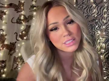 free nude cam girl ari_02 image #5673253