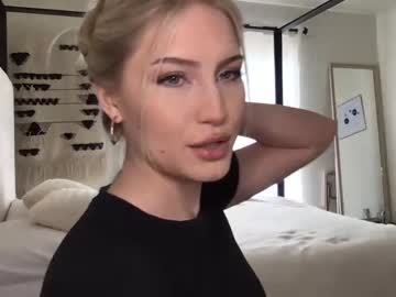 free nude cam girl thezabrina image #3608071