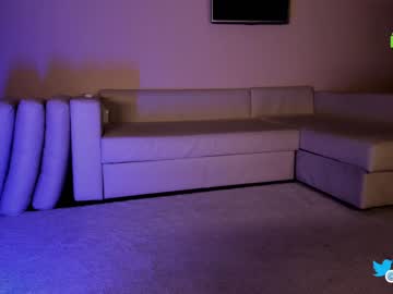 free nude cam girl hollyextra image #6604331