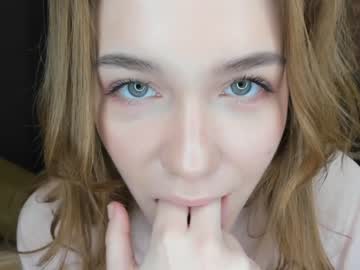 free nude cam girl thomashelena image #1235397