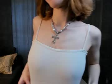 free nude cam girl darlineemily image #6816943