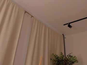 free nude cam girl curlymonicca image #4743273
