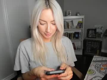 free nude cam girl miss_bee image #3530099