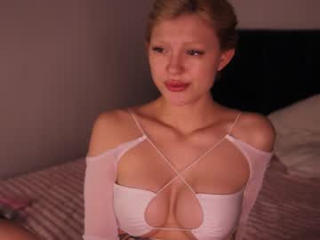 free nude cam girl bunnylia__ image #4999351