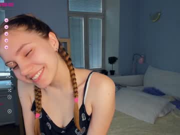 free nude cam girl youne_and_beautiful image #4196788