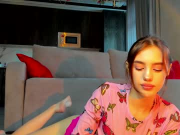 free nude cam girl angella_kleee image #2636982