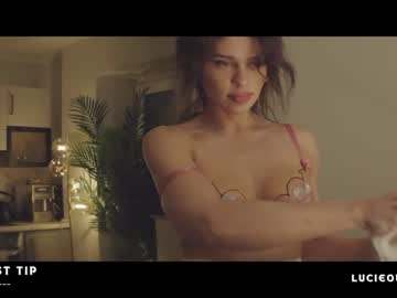 free nude cam girl lucieoude_ image #3958899