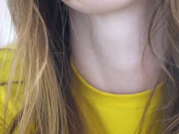 free nude cam girl ellaa91 image #2145321