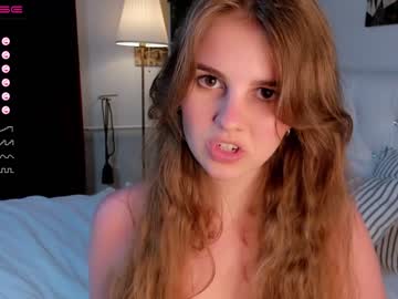 free nude cam girl dollorrie image #2086616