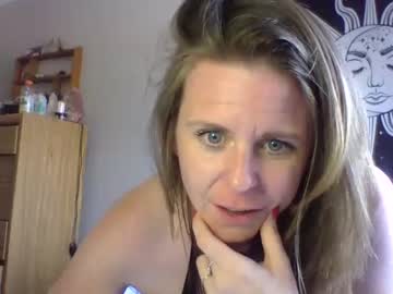 free nude cam girl naughtyymarie420 image #4629760