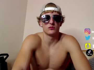 free nude cam man luckyloganx image #2936129