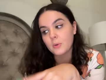 free nude cam girl gia_is_horny image #2018361