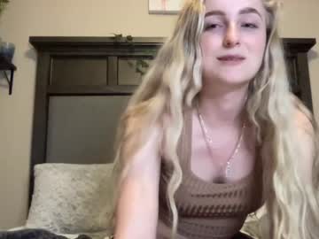 free nude cam girl peachezzs image #2399406