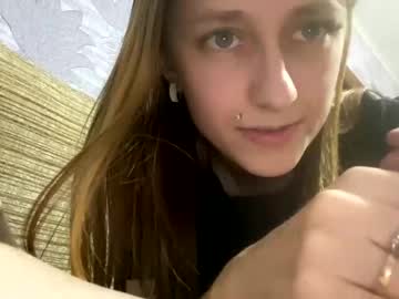 free nude cam couple viktoria9898 image #3056091