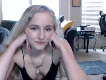 free nude cam girl peachezzs image #808970