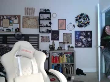 free nude cam girl monstrumologist image #4182052