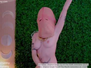 free nude cam girl runesy image #5104946