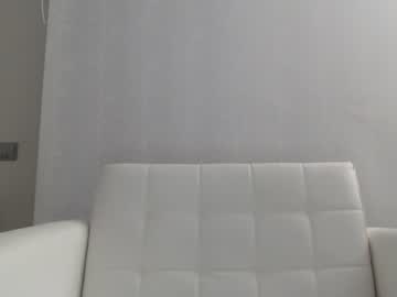free nude cam girl callme_kim image #2999485