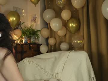 free nude cam girl yulladao image #4129032