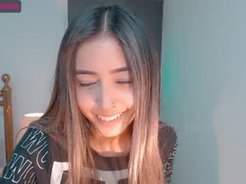 free nude cam girl gummy_bear7 image #1317345