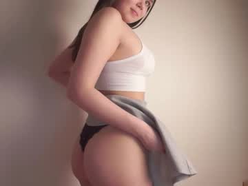 free nude cam girl helenmoors image #3886036