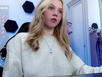 free nude cam girl small_blondee image #4276941