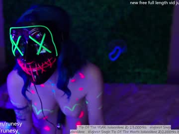 free nude cam girl runesy image #3639417