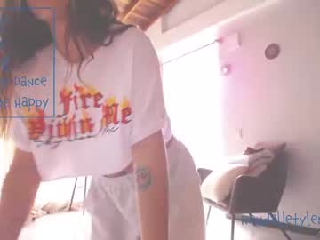 free nude cam girl kendalltyler image #434189