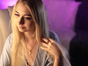 free nude cam girl owlluree image #5785445