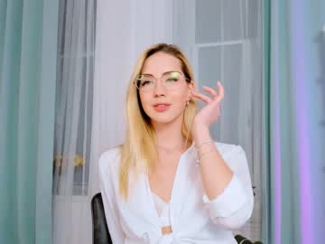 free nude cam girl emmi_rosee image #1540478