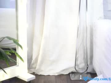 free nude cam girl eva_fashionista image #2456779