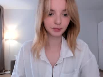 free nude cam girl olli_ver image #2994980