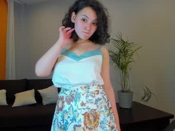 free nude cam girl your_lilly_girl image #1985034