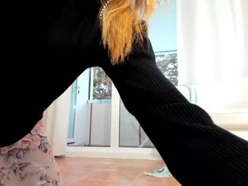 free nude cam girl olaya_del_mar image #482159