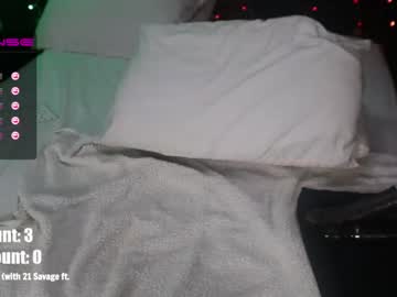 free nude cam girl milavalentinax image #754904