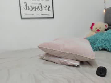 free nude cam girl abigail_w image #1395854