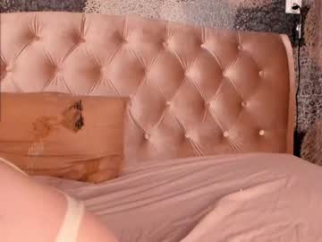 free nude cam girl crystalreves image #482729