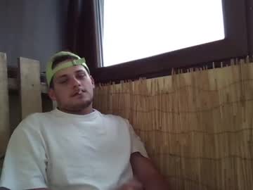 free nude cam man roberto_twink1 image #4369405