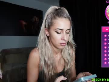 free nude cam girl laurabae_ image #699601