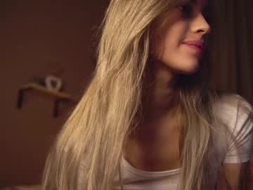free nude cam girl cuteelsa_ image #5710676