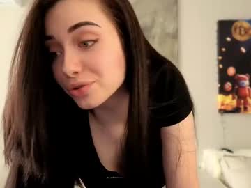 free nude cam girl mcflurry18 image #7014790