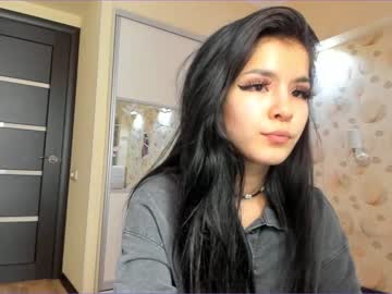 free nude cam girl akino_17 image #369707